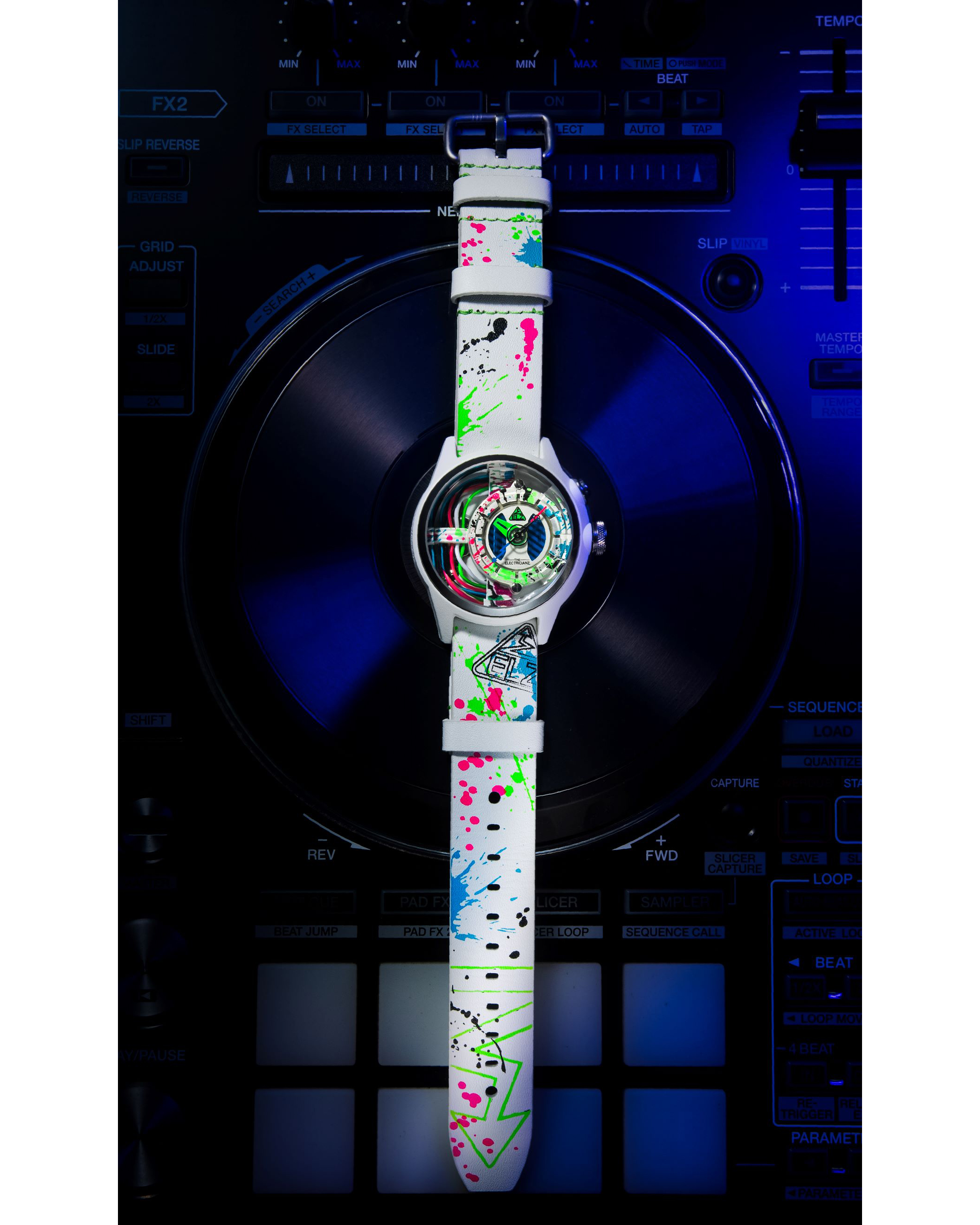 The Electricianz THE NEON Z WHITE ZZ-A1A/07-NLW Limited Edition